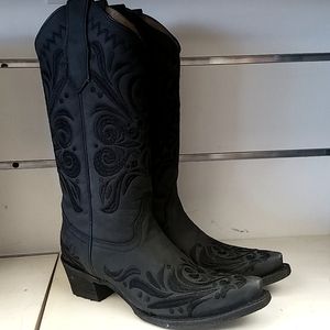 Circle G Black Heeled Boots